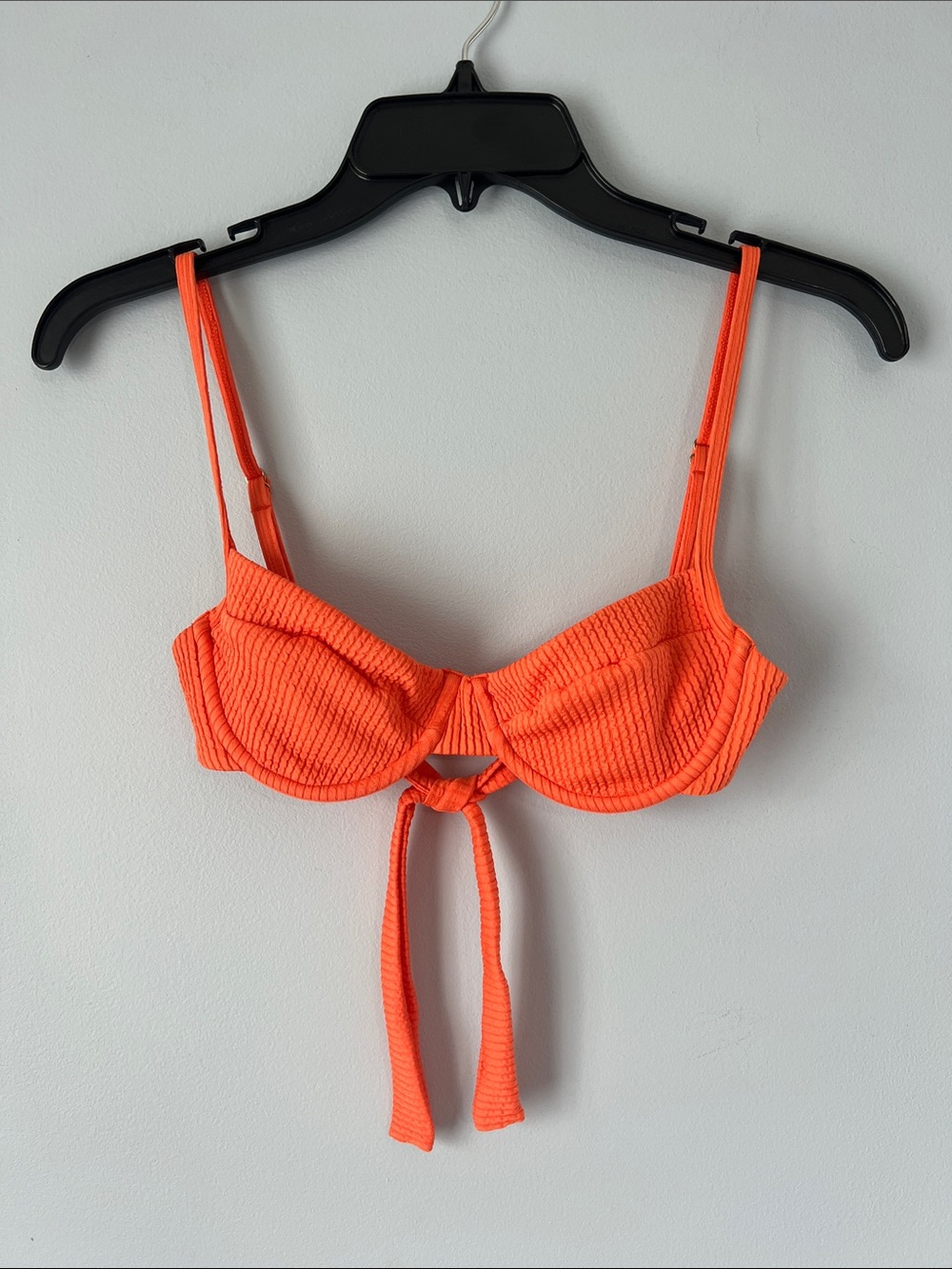Monday Swimwear Maui Top, Cataloupe, XS